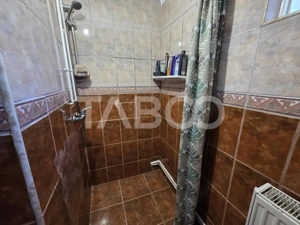 Casa individuala de vanzare 3 camere curte si gradina Beclean - imagine 14