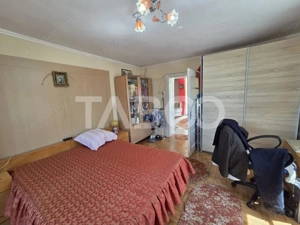 Casa individuala de vanzare 3 camere curte si gradina Beclean - imagine 8