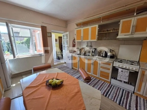 Casa individuala de vanzare 3 camere curte si gradina Beclean - imagine 11