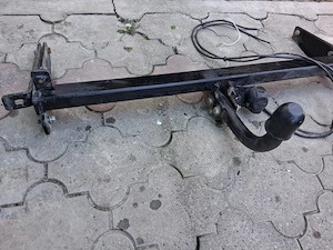 Vând la jumătate cârlig remorcare și stație radio - imagine 3