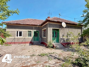 Casă în Chișineu Criș str.Nufarului ,cu teren 2114 mp, fs.37 ml  - imagine 2