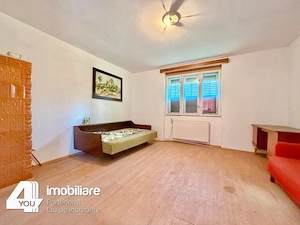 Casă în Chișineu Criș str.Nufarului ,cu teren 2114 mp, fs.37 ml  - imagine 14