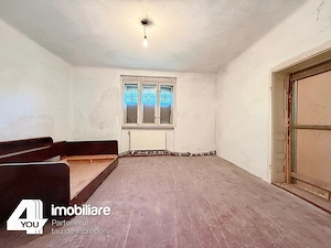 Casă în Chișineu Criș str.Nufarului ,cu teren 2114 mp, fs.37 ml  - imagine 9