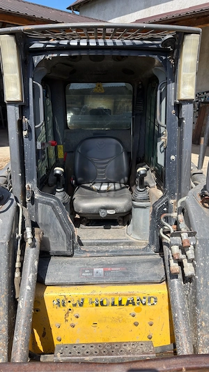 Incarcator New Holland C175  - imagine 3