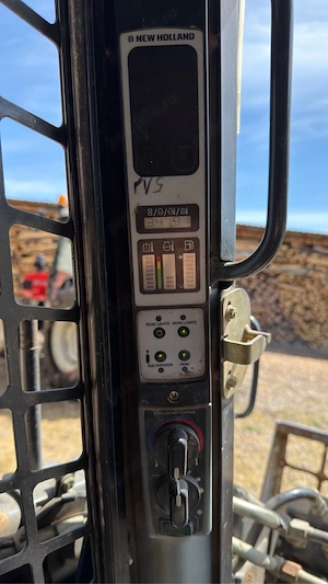 Incarcator New Holland C175  - imagine 2