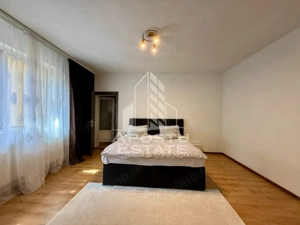 Casa cu 5 camere de vanzare, acces auto, zona Lunei Timisoara