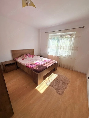 Apartament 2 Camere Decomandat Zona Steaua Shopping City - imagine 2