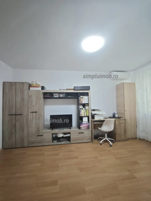 Metrou 1 Decembrie - Garsonieră Bloc Mixt Complet renovată - Titan - imagine 3