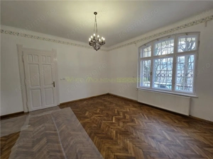 Apartament superb renovat in Centrul Istoric Brasov