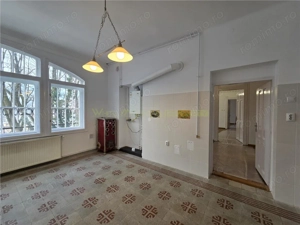 Birou superb renovat in Centrul Istoric Brasov - imagine 20