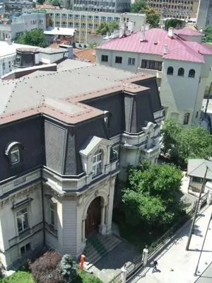 Apartament 3 camere + 1 birou, Ultracentral, garaj, vedere panoramica - imagine 14