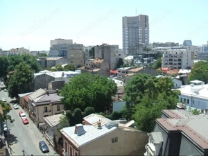 Apartament 3 camere + 1 birou, Ultracentral, garaj, vedere panoramica - imagine 13