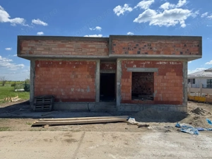 Vilă premium cu finisaje de top, 396 mp teren, Balotești , tripan 