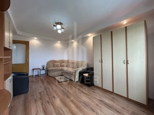 Apartament de vânzare - Zona Vasile Aaron