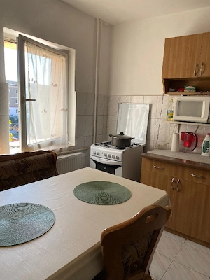 Oferta Zilei,110 E,Doar pt 1 fata Colega Apartament 3 camere,cu alte 2 Fete - imagine 7