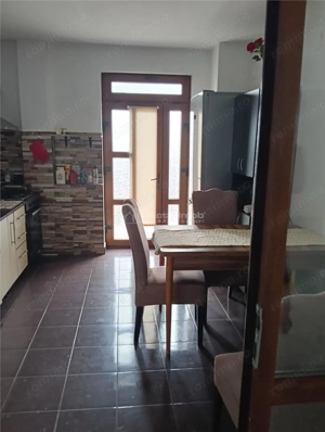 Inchiriez casa cu 4 camere-Bragadiru-zona Anaf-Partial Mobilata-Teren liber 300 mp - imagine 2
