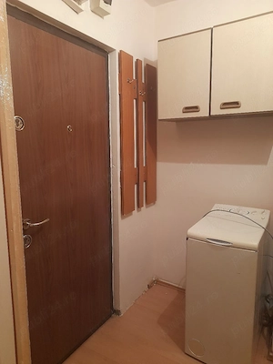 Proprietar închiriez 