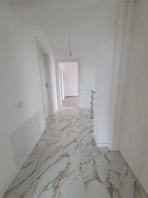 Casa de vanzare in Harman,zona rezidentiala - imagine 6