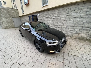 Audi A 4 S line look premium  - imagine 5