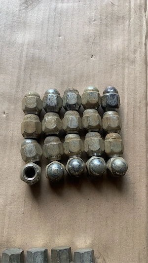 set piulite roata feroza