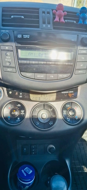 Toyota RAV4 4x4 2.2 Diesel Automată 2010   Înmatriculată RO - imagine 6