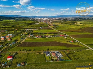 Proprietate remarcabila: 32.000mp teren, acces direct DJ112,Ilieni,Covasna - imagine 5