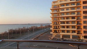 Inchiriez apartament 2 camere, Mamaia zona Summerland