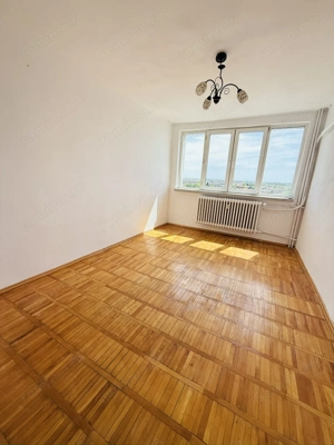 Calea Șagului | 3 camere | Decomandat | Bloc izolat | View superb - imagine 12