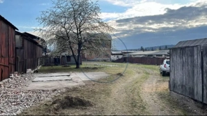 De vânzare: Teren + clădire (S+P+E+P), zonă centrală