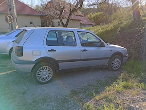 Vând Volkswagen golf GT an 1996 euro 2 benzină,în condiții bune,preț avantajos - imagine 4