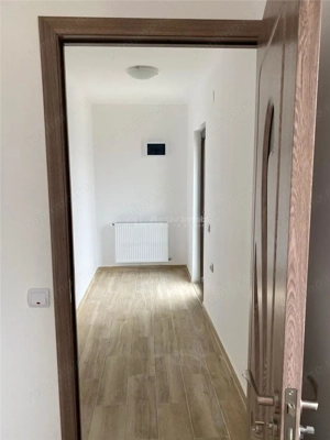 Case pe parter cu 3 camere-Teren 550 mp-Asfalt-Mutare imediata - imagine 4