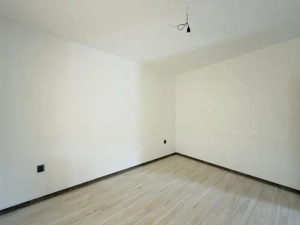 Duplex despartit prin camera tehnica, 3 camere - Beregsau Mare - imagine 7