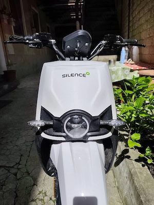 Scuter Silence S02 HS, ELEctric, 140 km autonomie - imagine 4