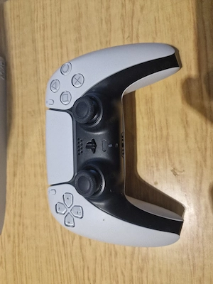 Sony PlayStation 5 Slim - imagine 2