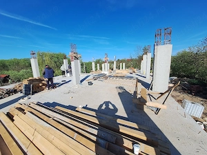 Societate de constructii angajeaza