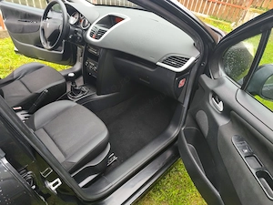 Peugeot 207 din 2010 motor 1.4 benzină euro 5 - imagine 13