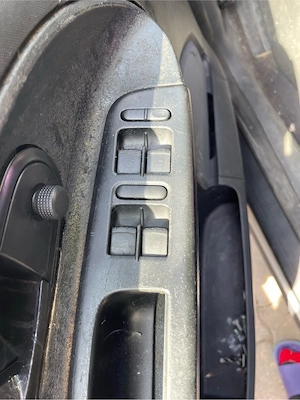 Seat Alhambra, 7 locuri, motor 2l diesel cu 140 CP, inmatriculat in Ro - imagine 2