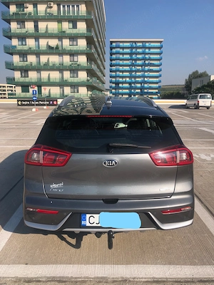 Kia Niro Hibrid 1.6 GDI 6DCT HEV Classic - imagine 2
