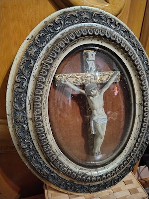 Crucifix Antic, secolul XIX