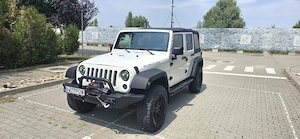 2010 Jeep Wrangler Rubicon Unlimited - imagine 8
