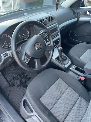Skoda Octavia 2010 1.6 tdi euro 5 inmatriculat import Austria - imagine 4