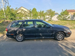 vand volvo v40 - imagine 3