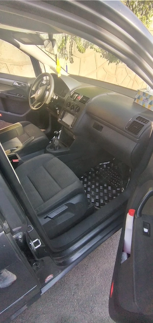 touran vinzare - imagine 5