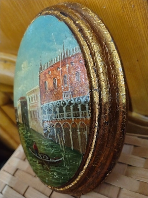 Obiect decorativ de colecție 