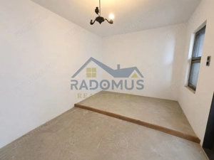 Casă spațioasă, complet renovată – StrMircea cel Bătrân nr. 151 - imagine 19