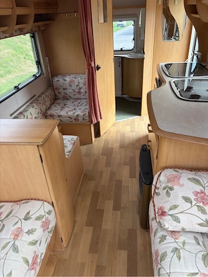 Rulotă Pegeant Loire înmatriculată în Romania perfectă pentru tine - imagine 5