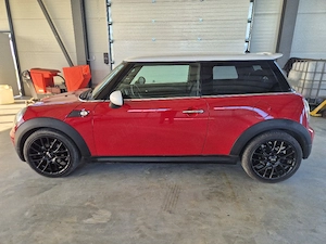 Mini Cooper 1.6 benzina - imagine 2