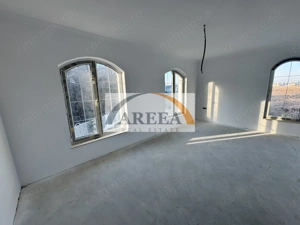 Tunari Central 5 camere cu ieșire in pădure