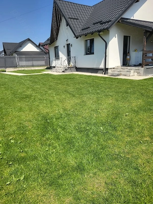 Casa lilieci zona buna str rozelor nr78