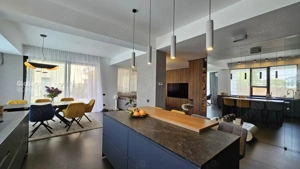 Vilă modernă 4 camere | 190MP | Teren 330MP | Piscină privată & vedere către lac - imagine 5